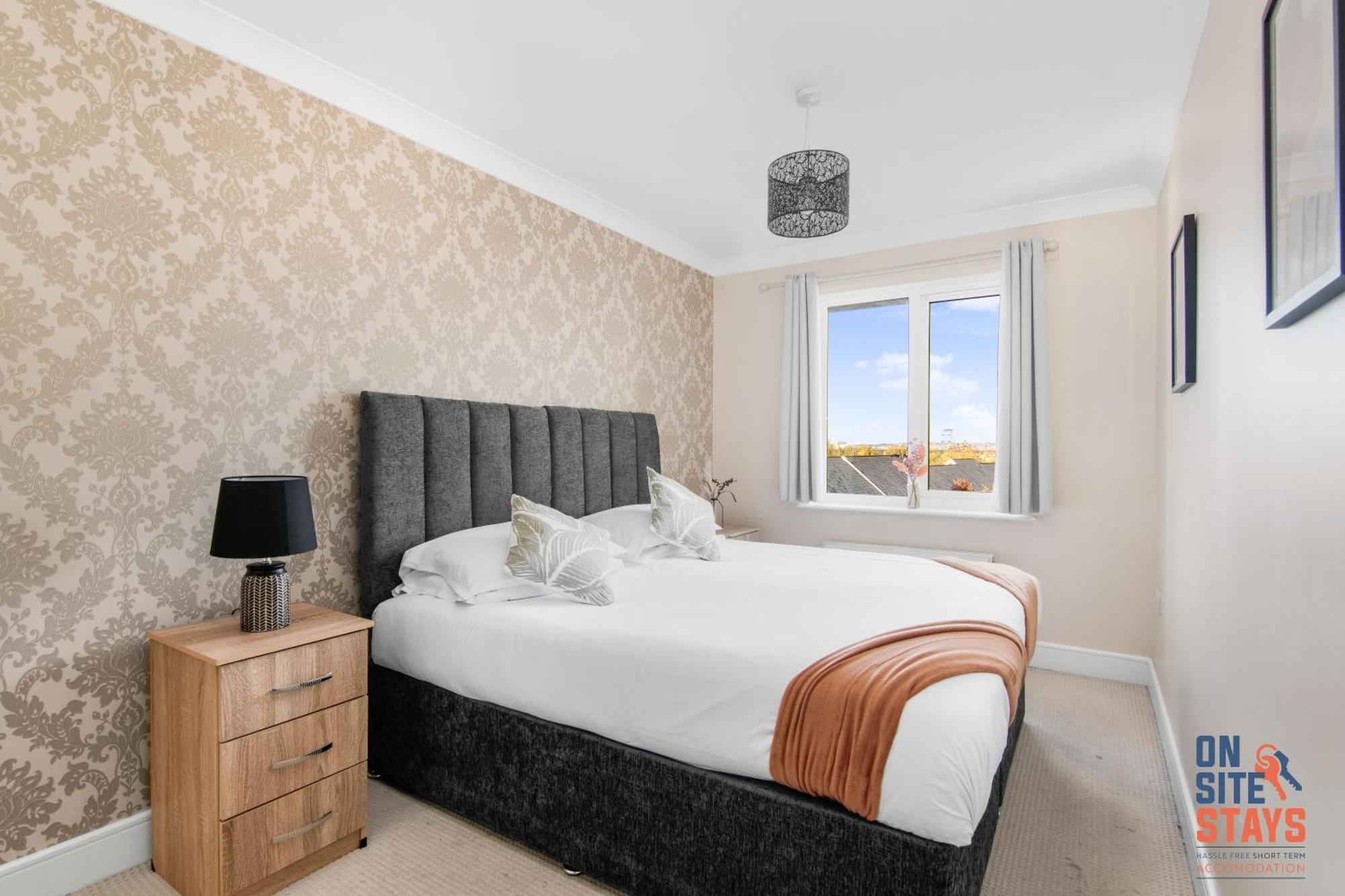 Onsitestays - Cosy 2-Bedroom Apartment With Free Parking, Wi-Fi & London Links Northfleet Exterior photo